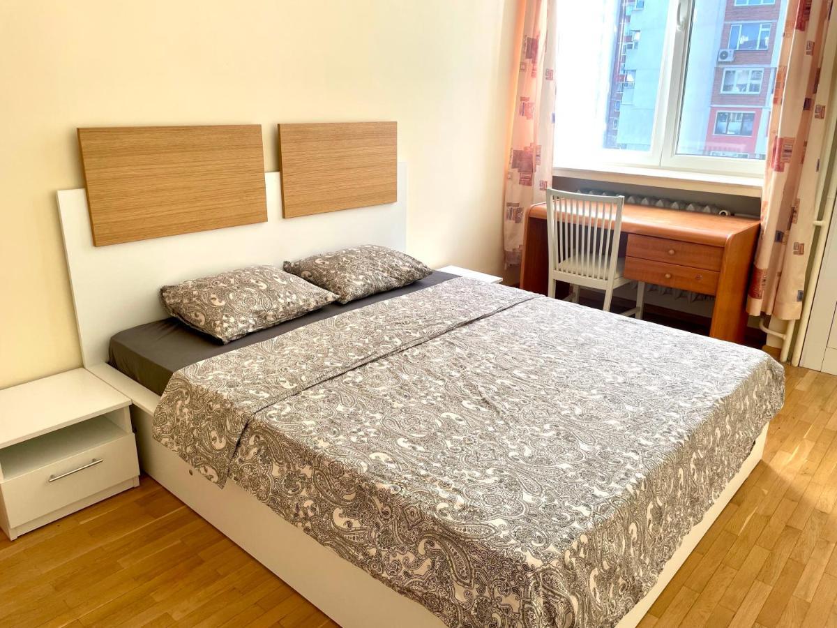 Daire 2-bdr Flat Near The Mall, Spacious & Cozy By Flat Mаnager Sofya
