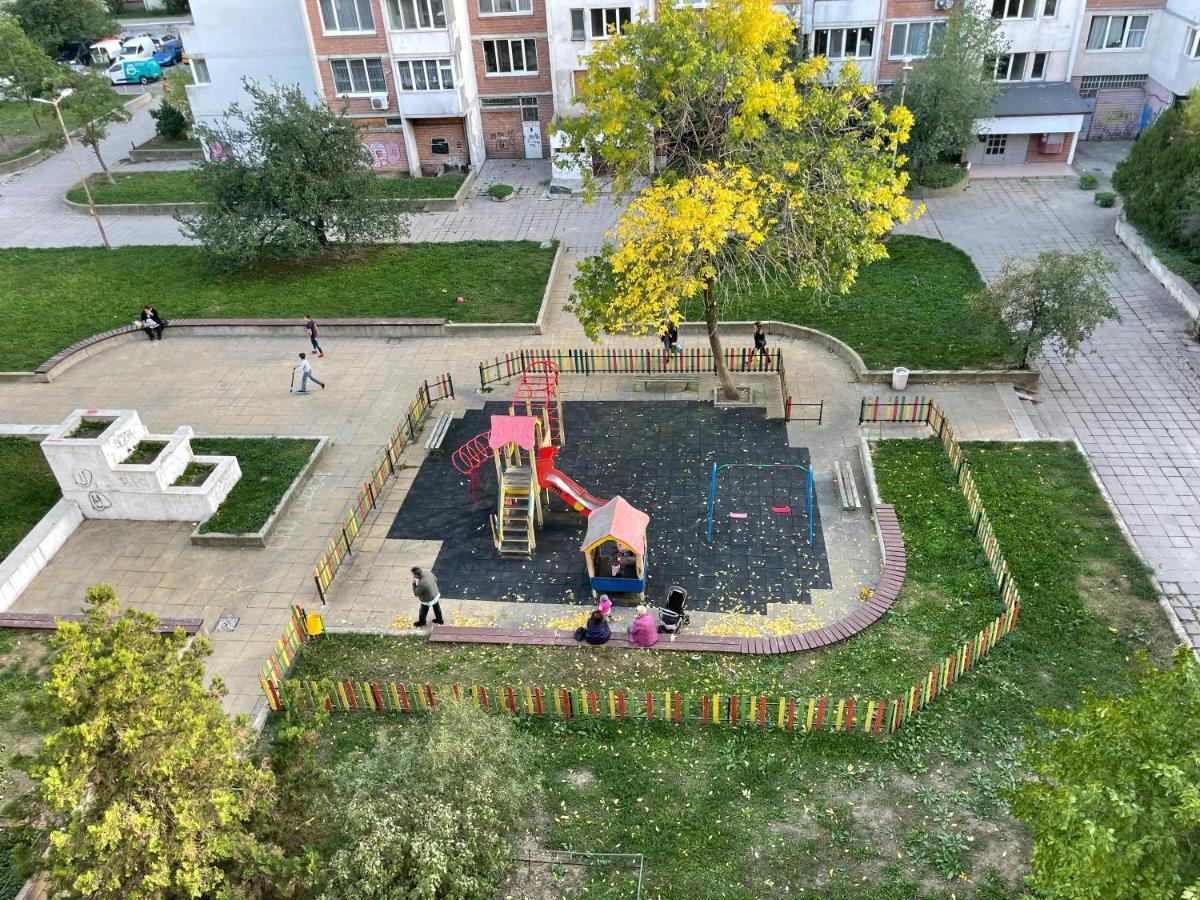 Daire 2-bdr Flat Near The Mall, Spacious & Cozy By Flat Mаnager Sofya
